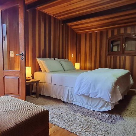 Arado 313 Suites Monte Verde  Rum bild