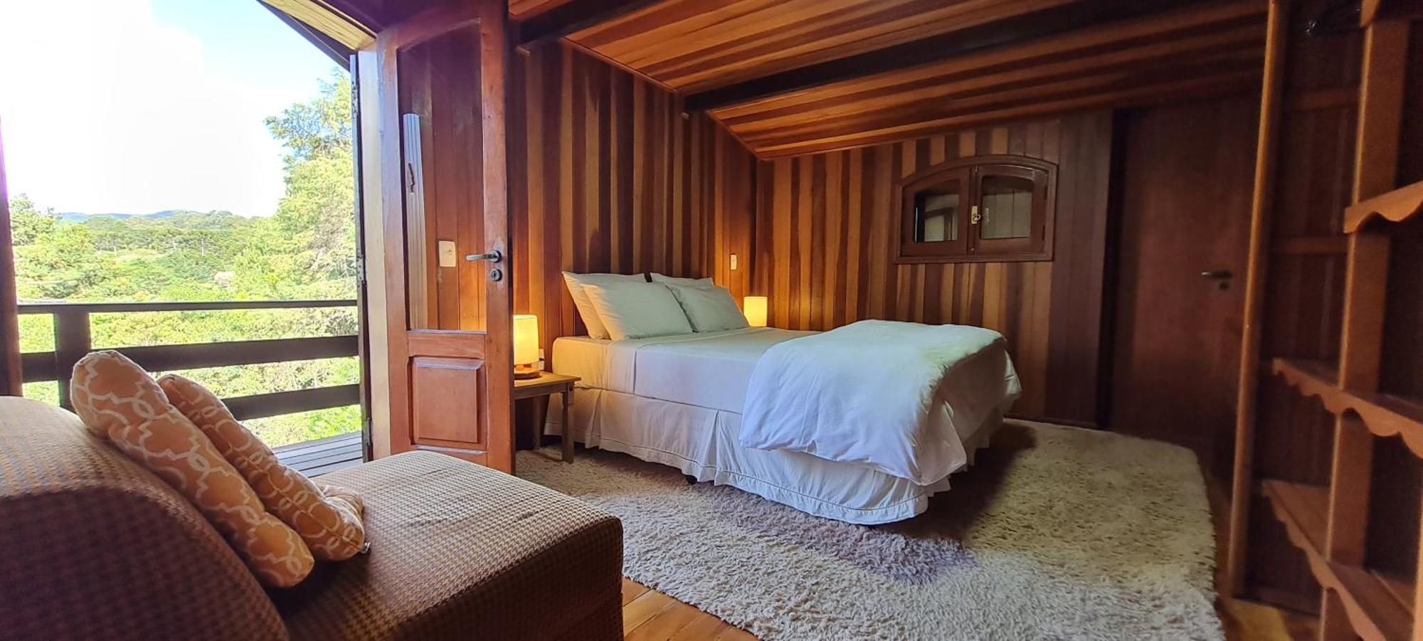 Arado 313 Suites Monte Verde  Rum bild