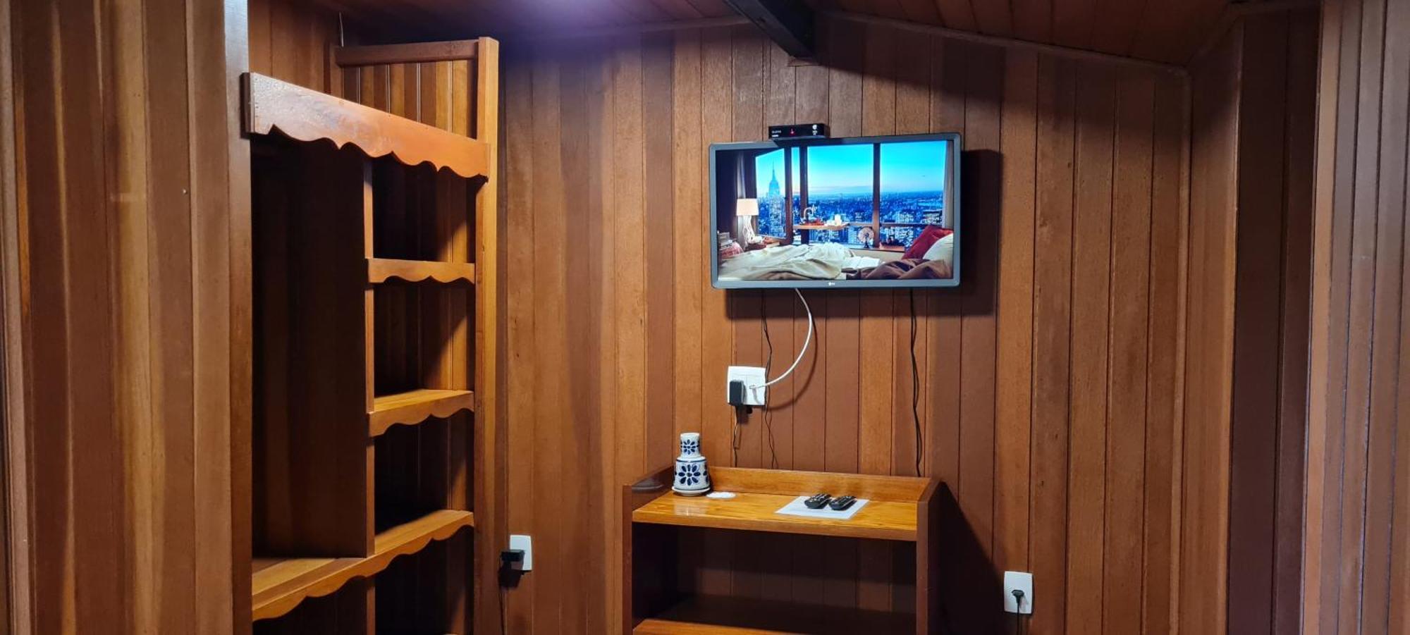 Arado 313 Suites Monte Verde  Rum bild