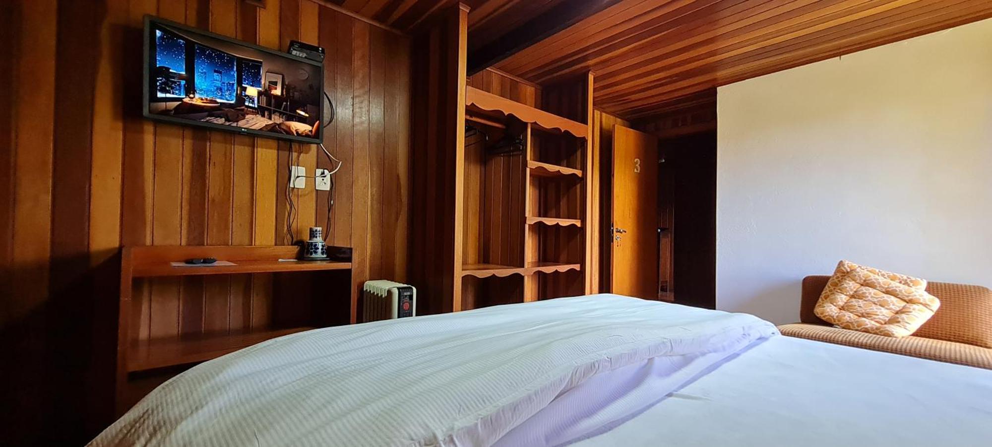 Arado 313 Suites Monte Verde  Rum bild